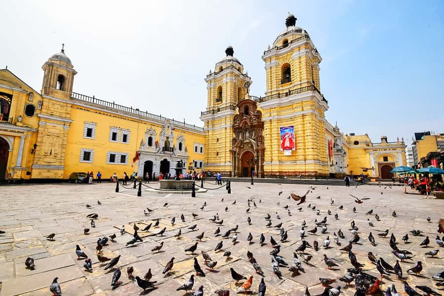 Lima: Private Classic City Tour - The Catacombs: Visiting One of South America’s Early Cemeteries