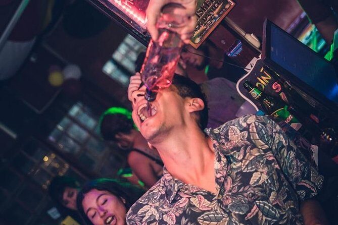 Lima Pub Crawl - Party tour: Friday Barranco/Saturday miraflores - The guide experience: how hosts shape the night