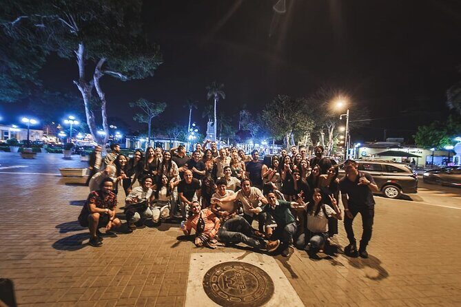 Lima Pub Crawl - Party tour: Friday Barranco/Saturday miraflores - Stop 1 in Barranco: Plaza de Armas at night