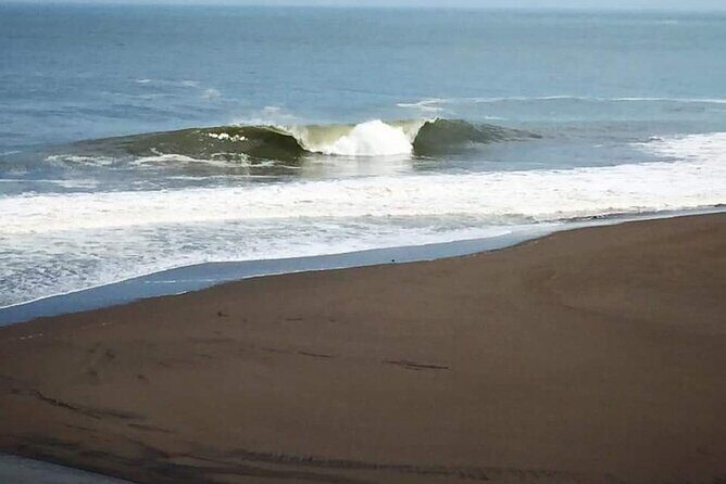 Lima Surf Trip - Local instruction and coaching (plus rental gear you can actually use)
