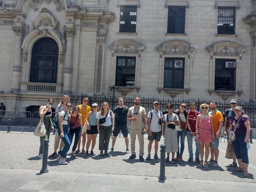 Lima: Tour a pie con Guía Local por el Centro Histórico - Jirón de la Unión and Taulichusco: The Start of the Street Story