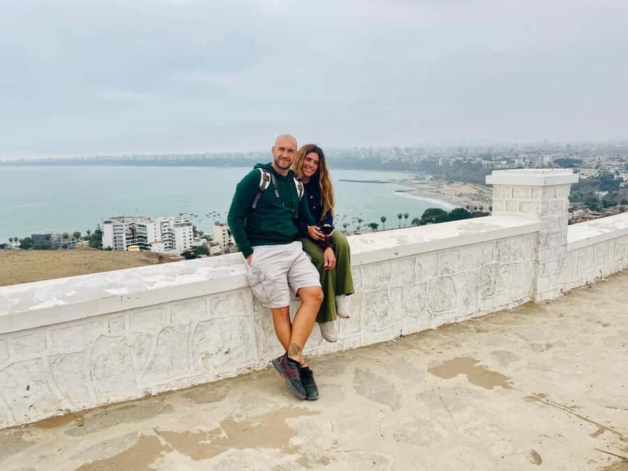 Lima: Tour in Miraflores, San Isidro, Barranco & Chorrillos - Huaca Pucllana plus Kennedy Park: the Miraflores overview you need