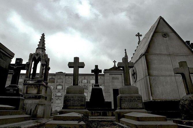 Lima Underworld Experience : Catacombs & Ancient Cemetery - Stop 1: Museo Convento San Francisco y Catacumbas