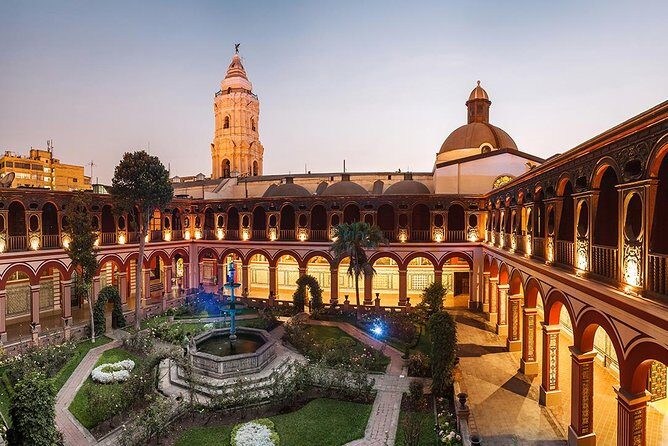 Lima: Water Magic Circuit, Historic Downtown & Catacombs Tour - Should You Book This Lima Night Tour?