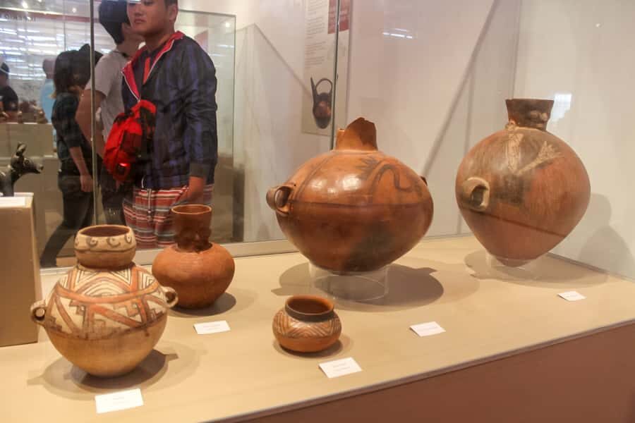 Lima:Half-Day Pachacamac, Barranco & Chorrillos Private Tour - Logistics that matter: private van flow, pickup options, and pacing