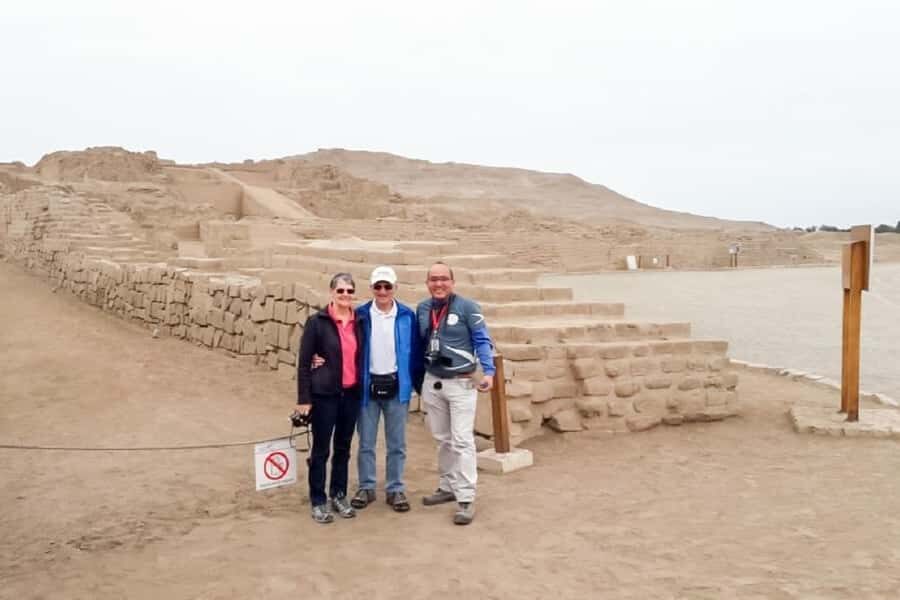 Lima:Half-Day Pachacamac, Barranco & Chorrillos Private Tour - Price and value: what $75 buys in real terms