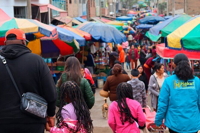 Lima's Reality Tour: Shanty Town + Local Lunch + City Tour - San Francisco monastery and catacombs (your included ticket)