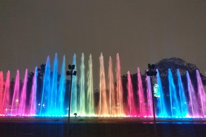 Magic Fountains Park & Bohemian Barranco tour (Small Group) - Who this tour is best for (and who should plan around it)