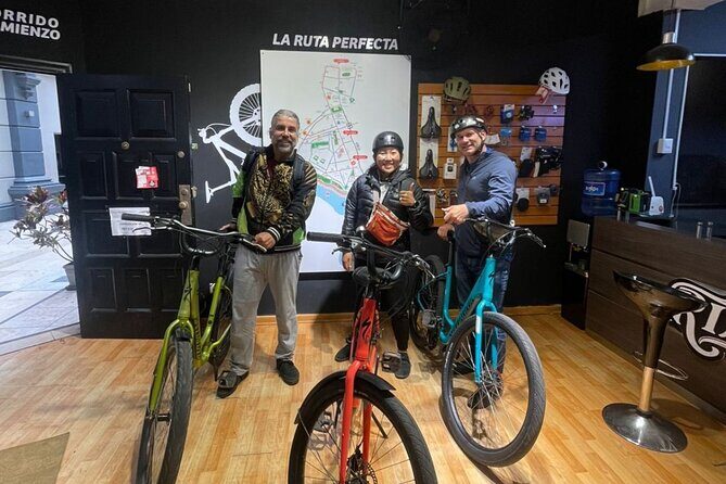 Miraflores & Barranco Bike Tour with Local Guide - Meeting Point Details That Help You Not Waste Time