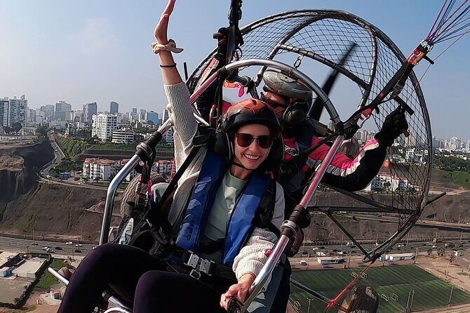 Motorized Paragliding flights on the Costa Verde - Lima - Safety, Pilots, and Crew Who Keep It Simple
