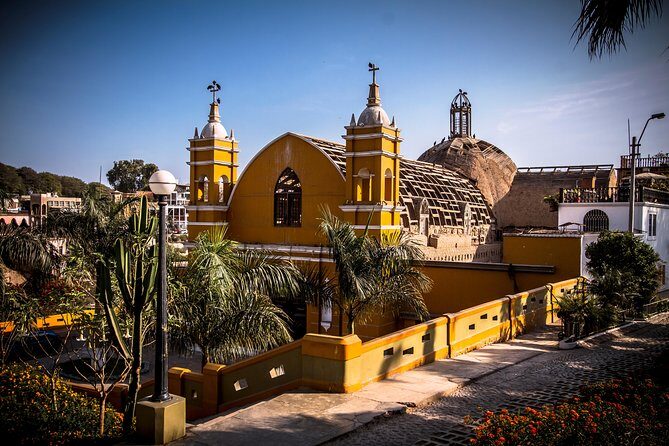 Pachacamac Archaeological Complex and Barranco - The guides: what you’re paying for (besides transportation)