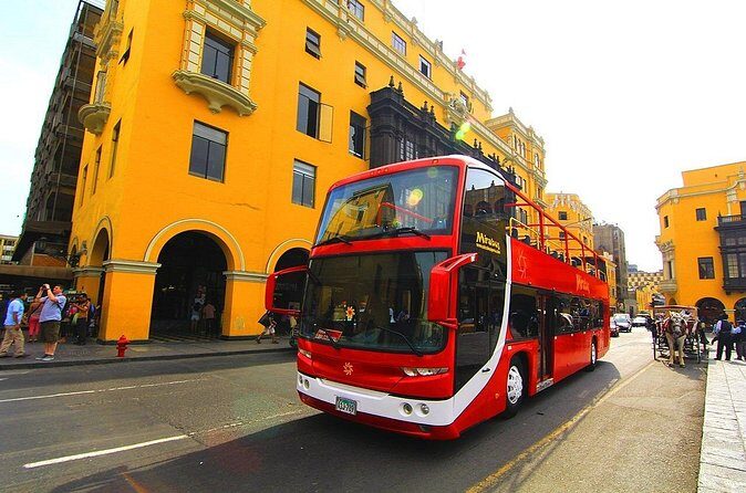 Panoramic Tour the Best of the City in a Single Tour - Jirón de la Unión and Lima’s center: seeing the layout on foot