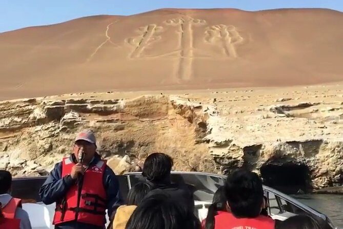 Paracas and Nazca Lines Full Day - Islas Ballestas: a two-hour sea ride with plenty of wildlife energy