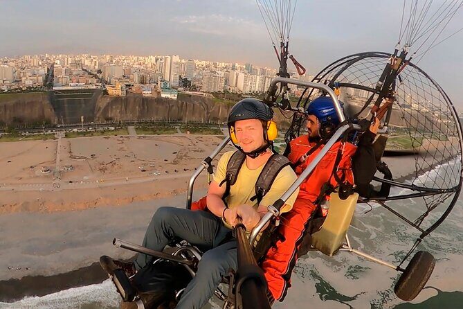 Paragliding flights in Costa Verde, Lima - Value Check: Is $58 Worth a 10–12 Minute Flight?