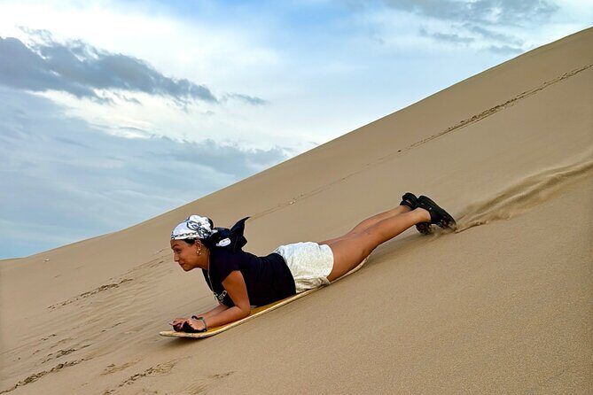 Private Full Day All Inclusive in Paracas, Huacachina and Vineyards - A full day from Lima that actually hits three worlds