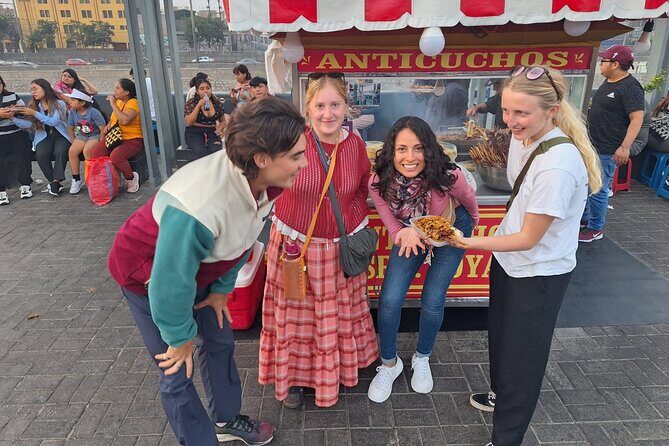 Private Guided Walking Street Food Tour in Lima - Barrio Chino: Peruvian Bites With Chinese Influence
