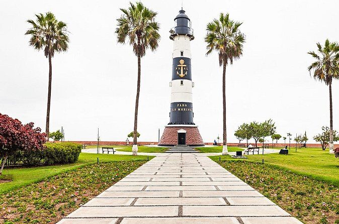 Private Tour in Miraflores and Barranco - Puente de los Suspiros (1876): A Romantic Bridge With a Local Tradition