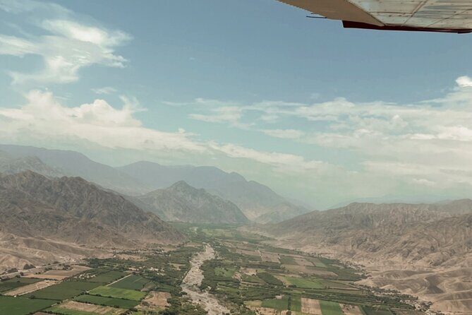 Private Tour in Nazca Lines Huacachina Oasis with Wine Tasting - Huacachina Oasis: Buggy Ride and Sandboarding Without the Guesswork
