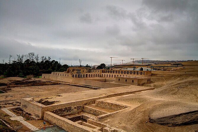 Private Tour in Pachacamac Temple and Pantanos de Villa Reserve - Morning hotel pickup and the ride between two worlds
