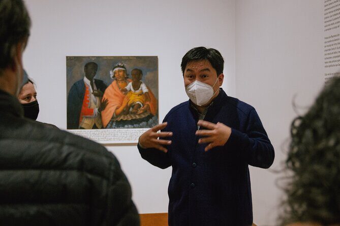 Private tour with Curator and Toast in Lima-MALI Museum of Art - A Curator-Led Walk Through 3,000 Years of Peruvian Art