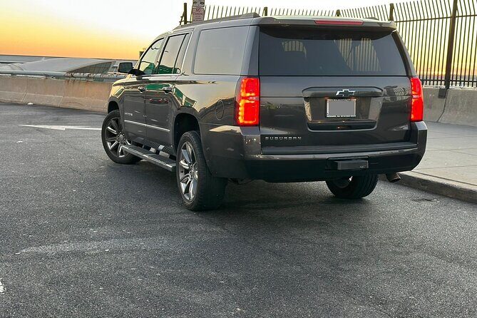 Private Transfer from Callao Cruise Port to Lima City hotels - The driver meet-up: name sign, luggage help, and English