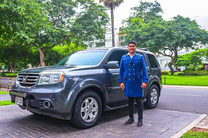 Private Transfer from Miraflores to Lima Airport - The drive experience: comfort, water, and calm