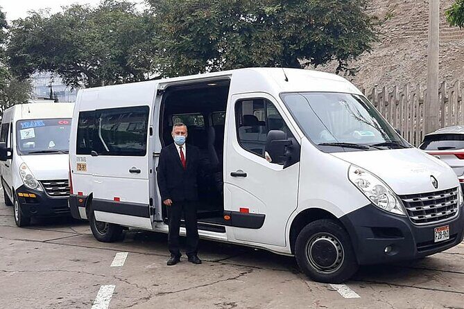 Private Transportation in Lima to and from Airport - Mobile ticket and English support: small details that save time