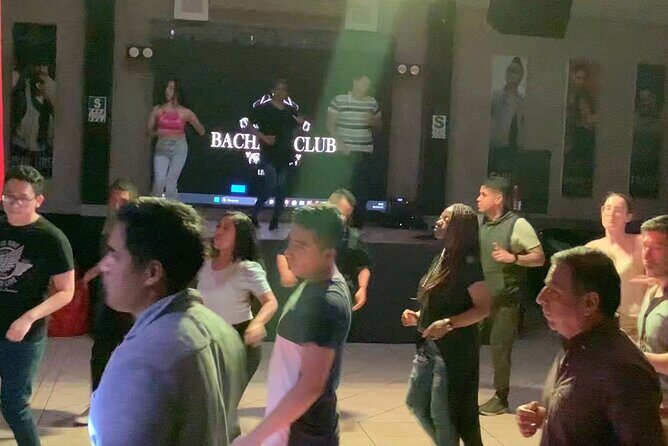 Salsa Dance Night Classes and Live Concert - What happens at the start: check-in, venue details, and your first steps