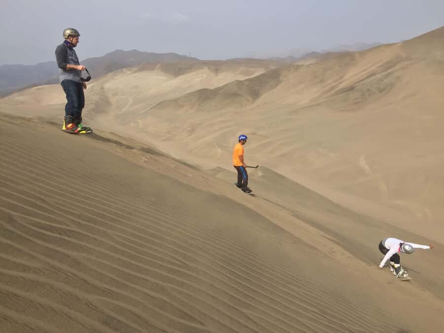 Sandbording in Lima - Instruction That Works for First-Timers and Confident Riders