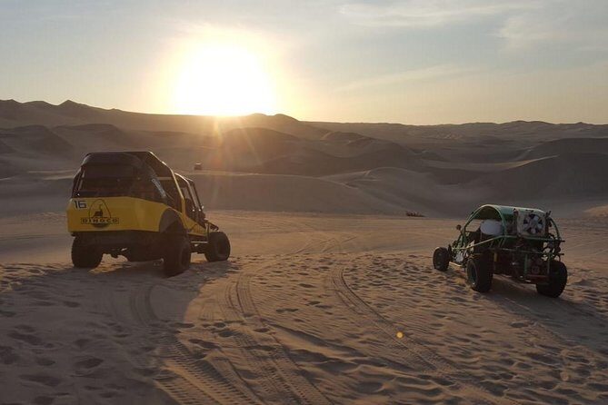 Sunset at the Oasis of Huacachina - Key points that matter