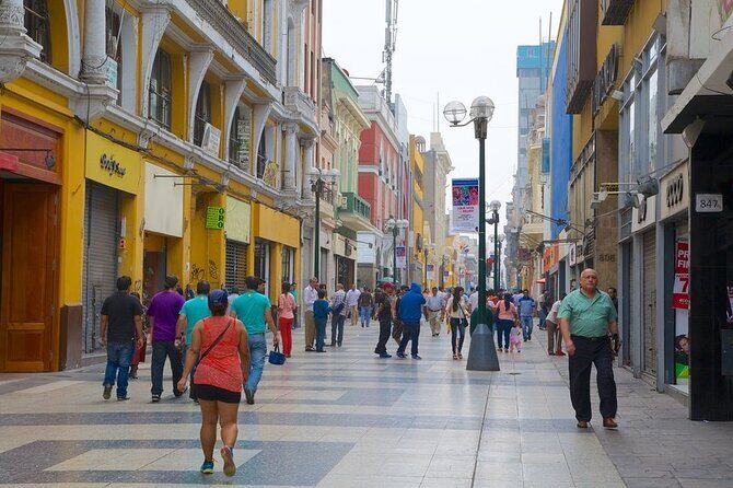 Top 10 Highlights of the Lima Historic Tour & Bites on E-Scooter - City Hall and Cathedral de Lima: More Civic Meaning in Different Forms