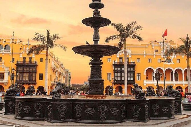 Top Attractions in Lima: Historic Center, Love Park & Catacombs - Key Things to Know Before You Go