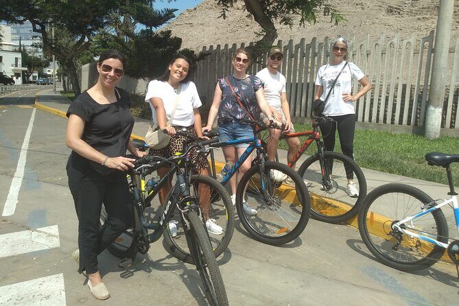 Tour Bike al Morro Solar con Guía Local - Small Group Size and Pace: Who This Suits Best