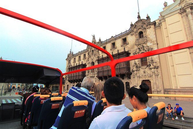 Tour Lima de día en bus panorámico + Catacumbas de San Francisco - Huaca Pucllana: A Quick Glimpse of 1,500 Years