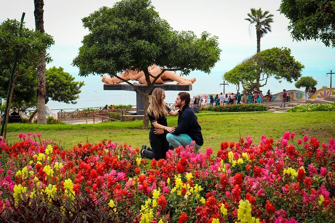 Tour Miraflores + Fotografía Profesional - The Professional Photo Session: What You Get Beyond Pretty Locations