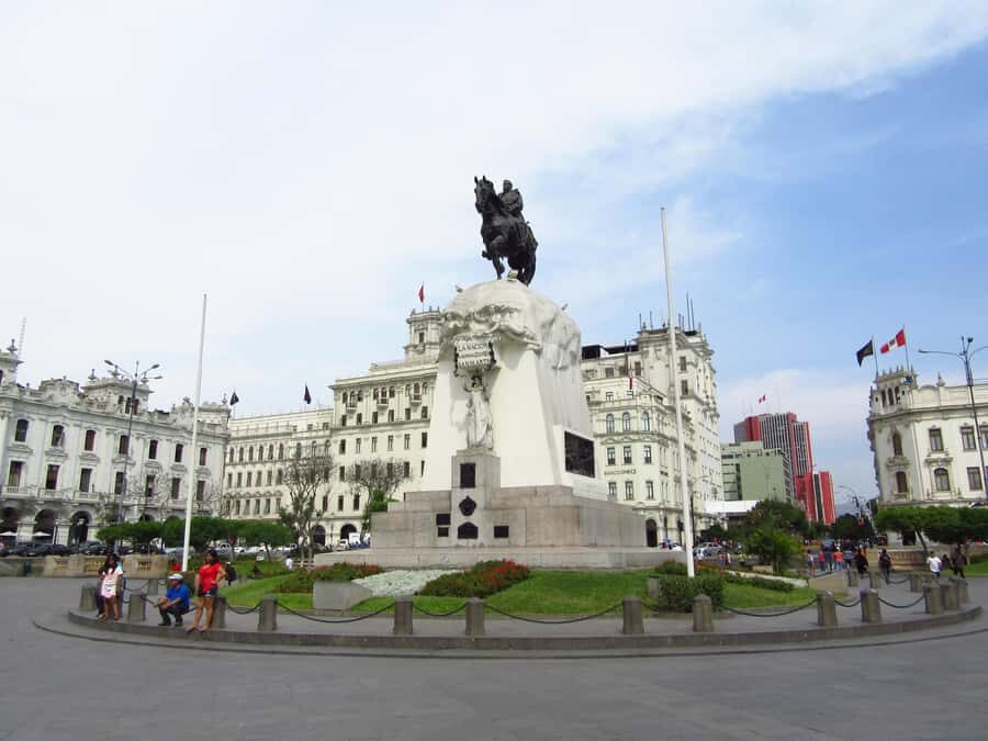 Tour of Lima with a visit to the catacombs of San Francisco. - Price and Logistics That Actually Matter: Is $40 Worth It?