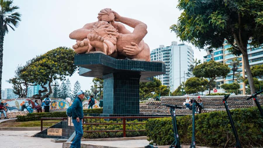 Tour Panorámico en Miraflores en Scooter Eléctrico - Key highlights that make this tour worth your time