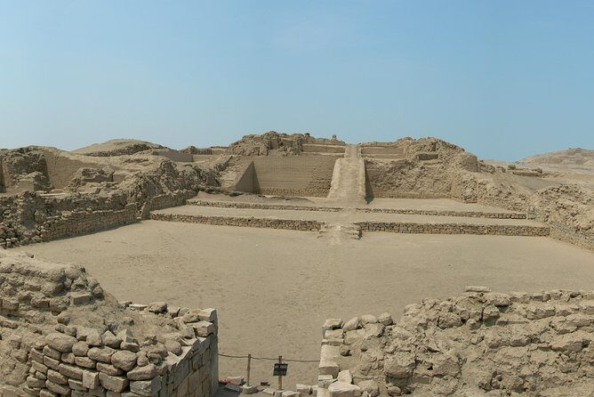 Tour Temple of the Great God Pachacamac - Barranco first: Point of Sighs, Central Park, and classic old Lima