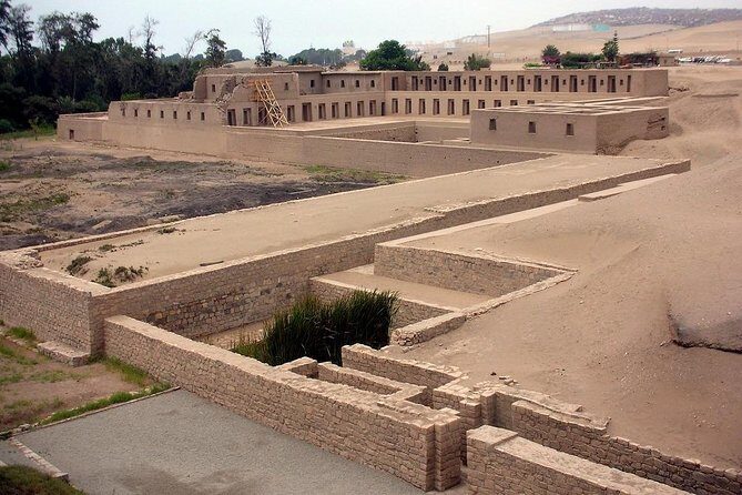 Tour Temple of the Great God Pachacamac - Site museum and temple highlights: Acllahuasi, Temple of the Sun, and the Pachacamac idol