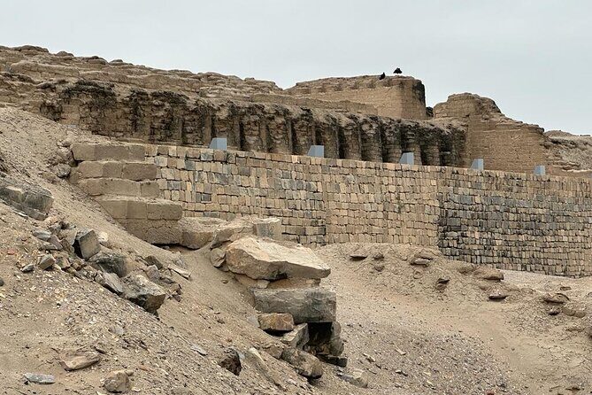 Tour to the sanctuary of Pachacamac - The ride from Miraflores: Barranco and Chorrillos first