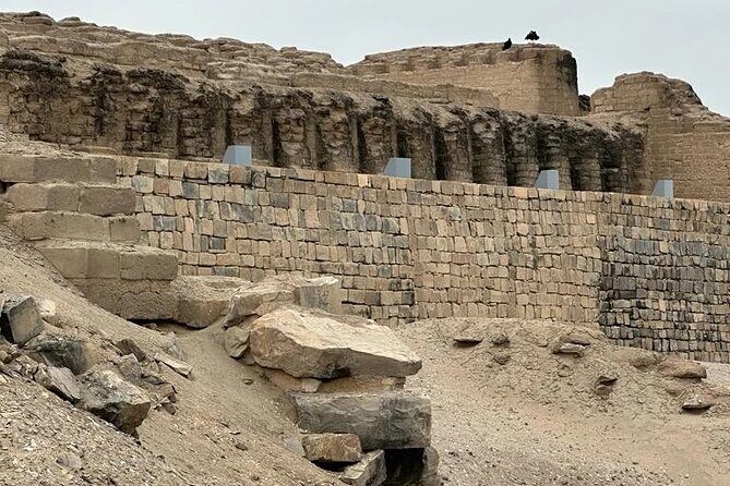 Tour to the sanctuary of Pachacamac - Temple of the Sun: the view that makes it click