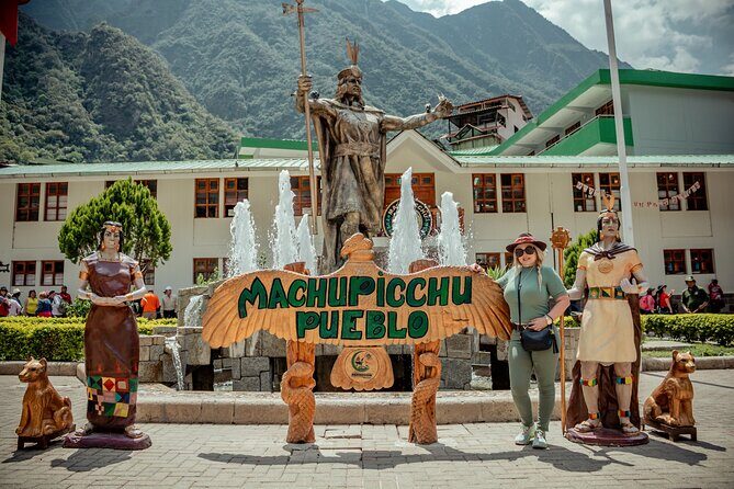 Tourist Program: Lima, Ica and Cusco in 6 days / 5 nights. - Sacred Valley at human speed: Pisac market, Ollantaytambo, and Chinchero textiles