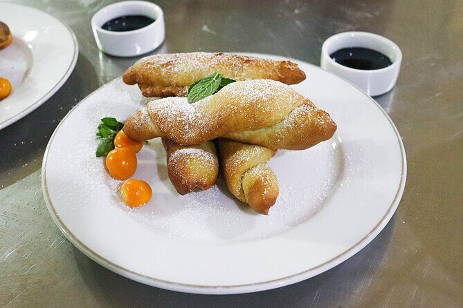 Traditional Peruvian Churros in Lima - FAQ