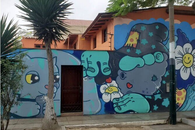Walking Tour in the Barranco Lima - Meeting at Starbucks Pedro de Osma: timing, finding the group, and staying calm