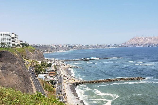 Walking Tour to Miraflores and Barranco with a beer - Miraflores Seaside Circuit: Love Park, Lighthouse Park, and the Waterfront Walkway