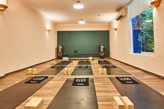 Yoga Classes in Miraflores, Lima - A 60-Minute Yoga Reset in Miraflores at Matmax Yoga